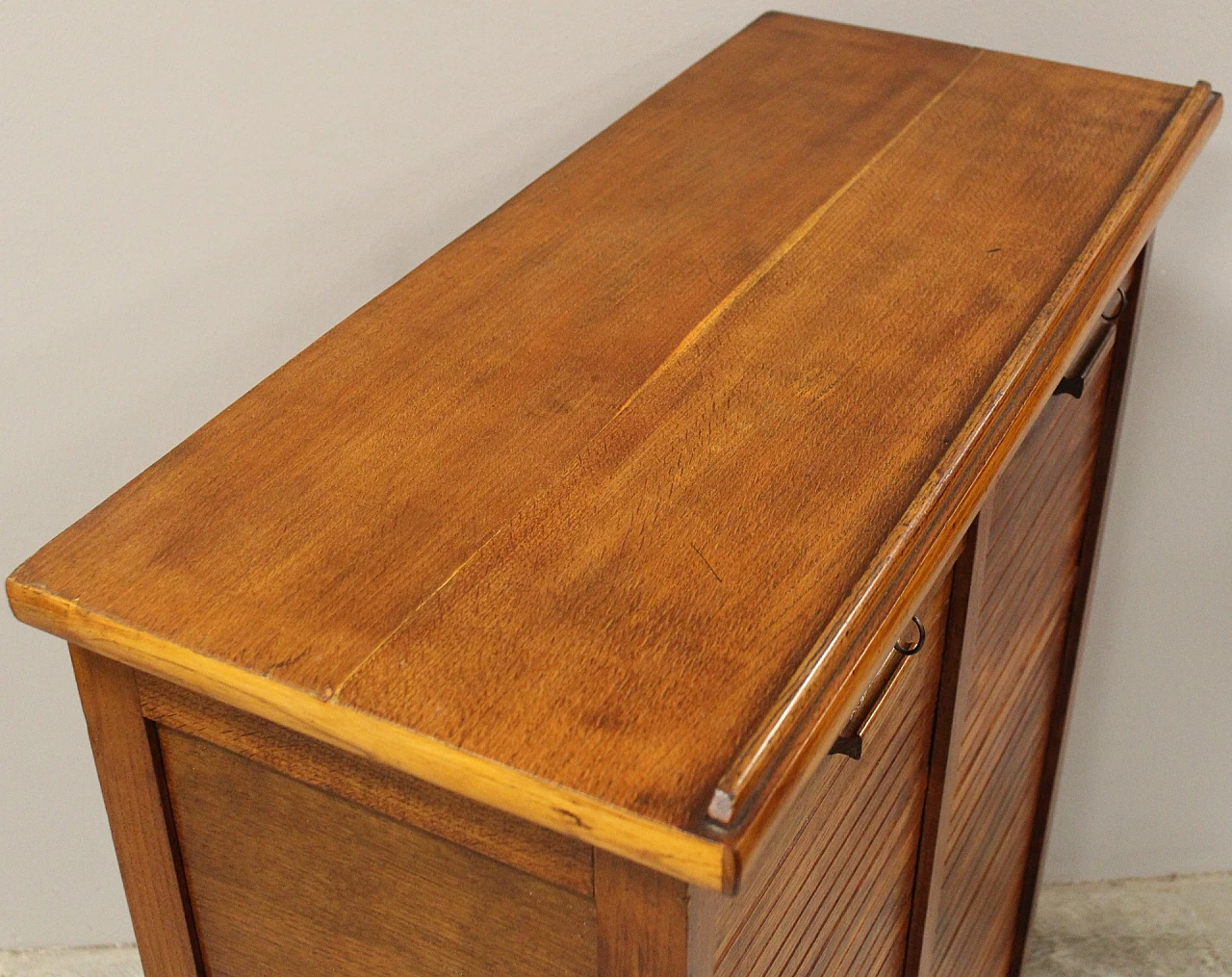 Double shutter oak file cabinet, early 20th century 7