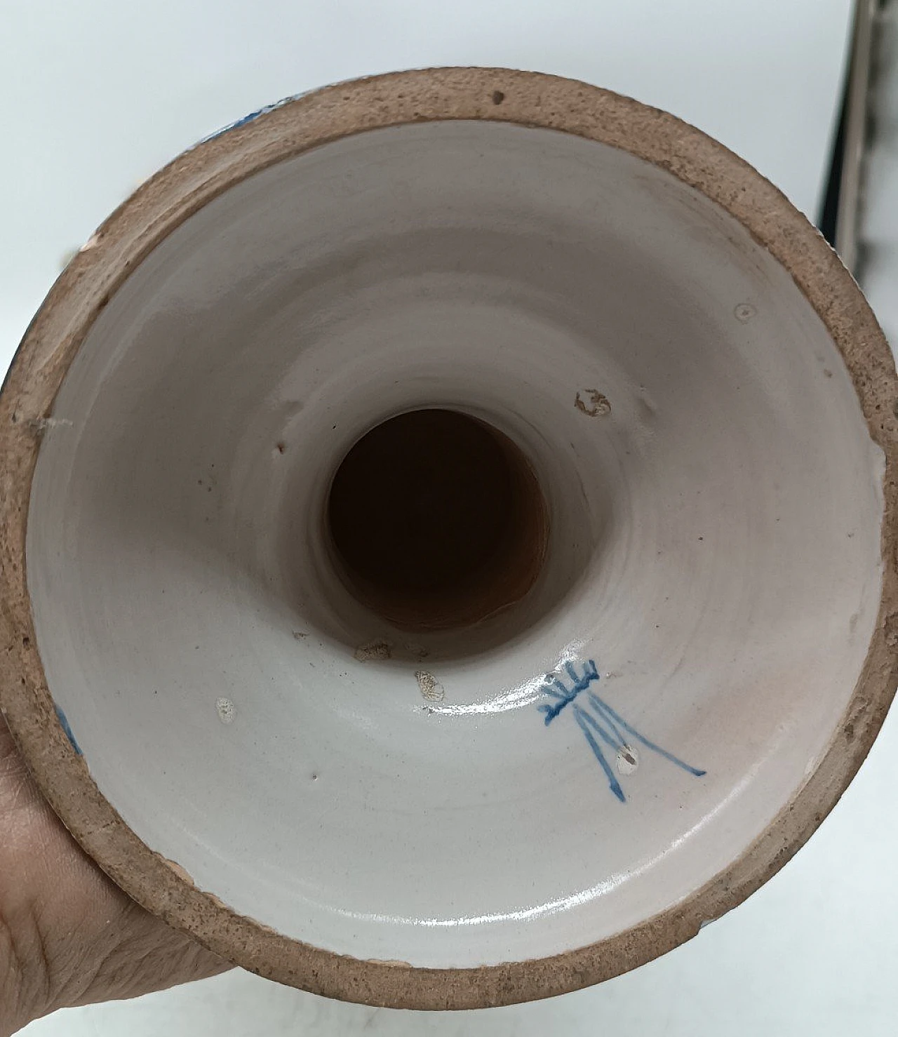 Pair of majolica vases by Mollica manufactory, 19th century 5