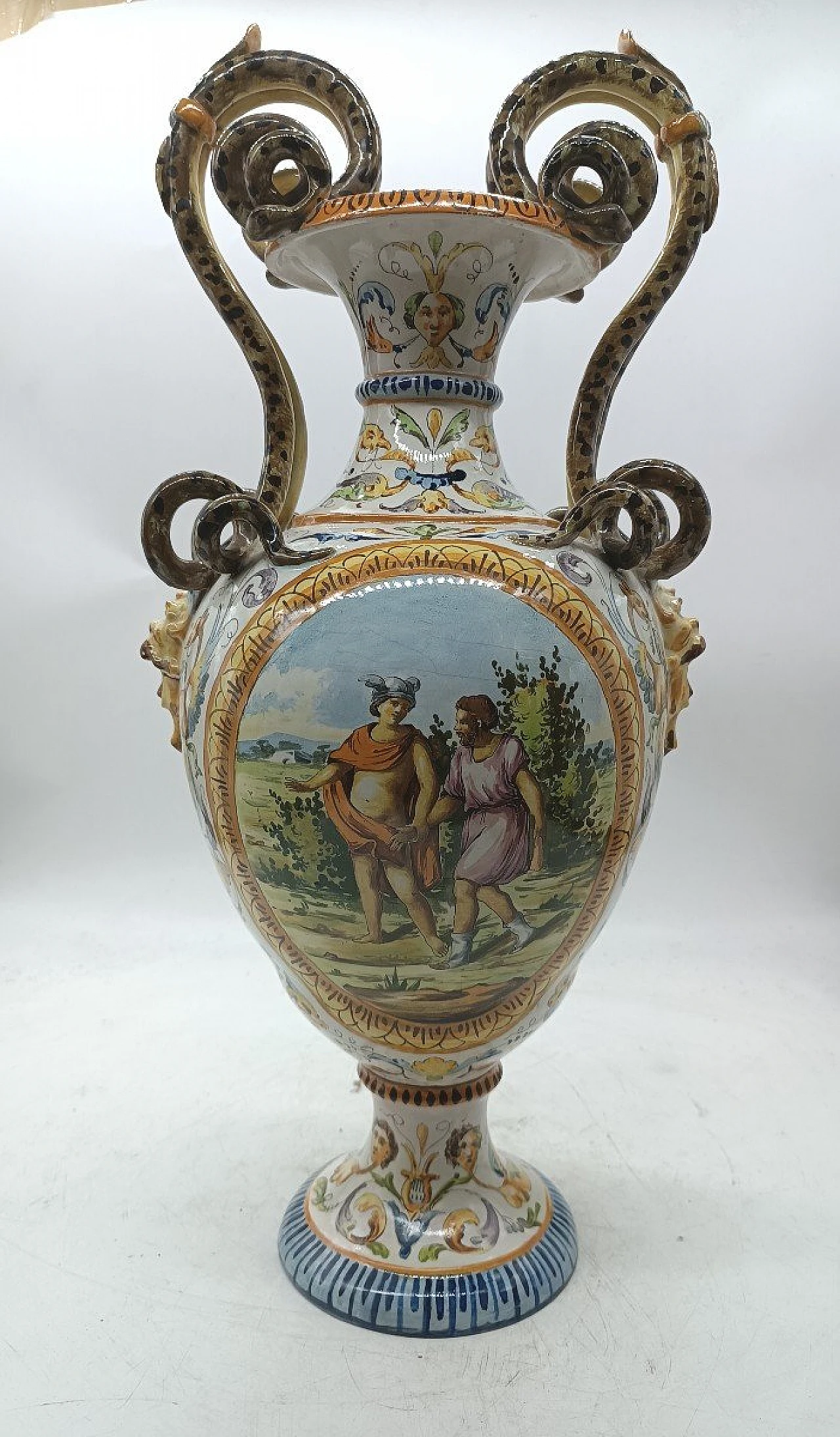 Pair of majolica vases by Mollica manufactory, 19th century 11