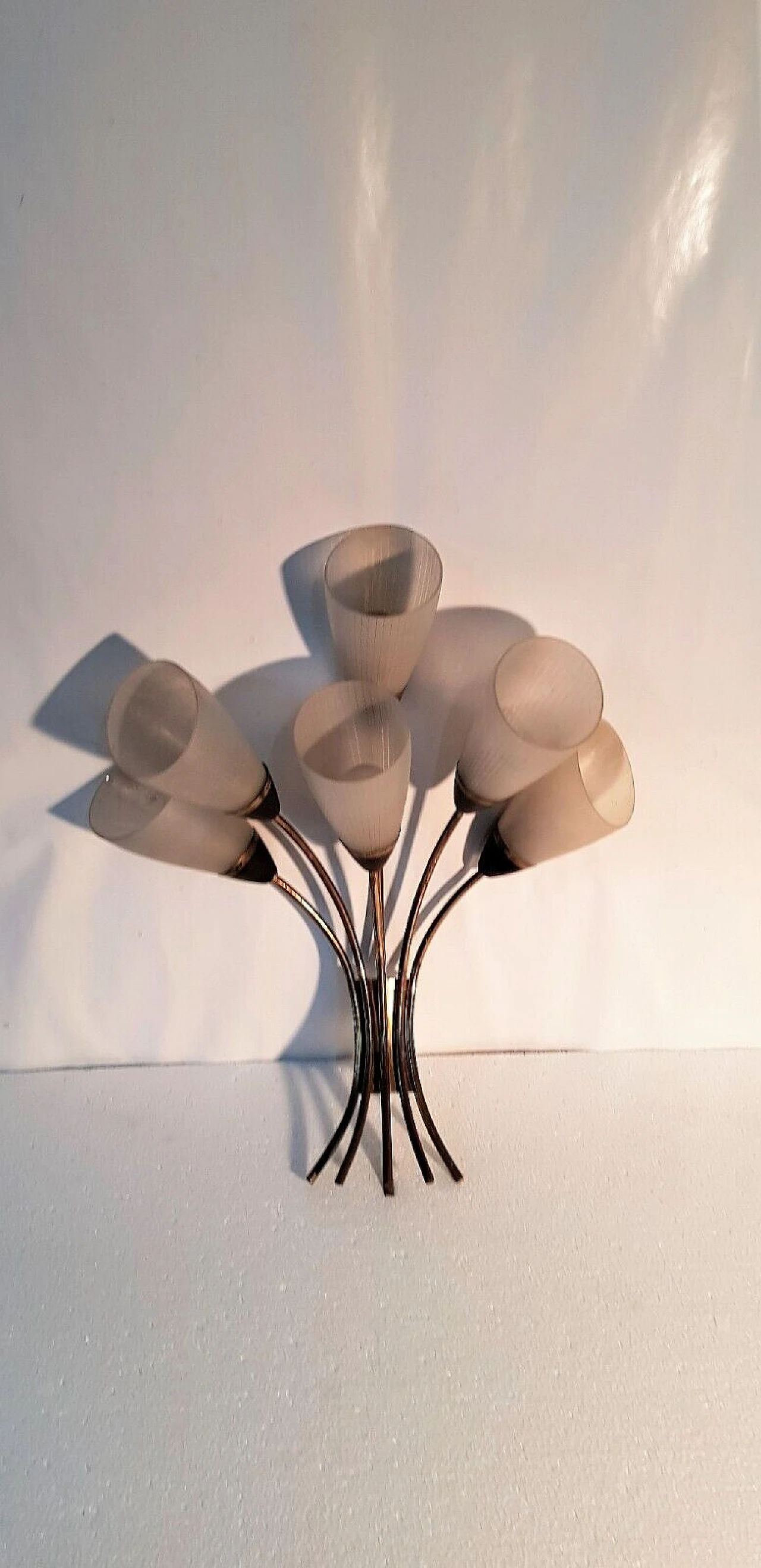 Applique a sei luci in ottone e vetro di Stilnovo, anni '50 3