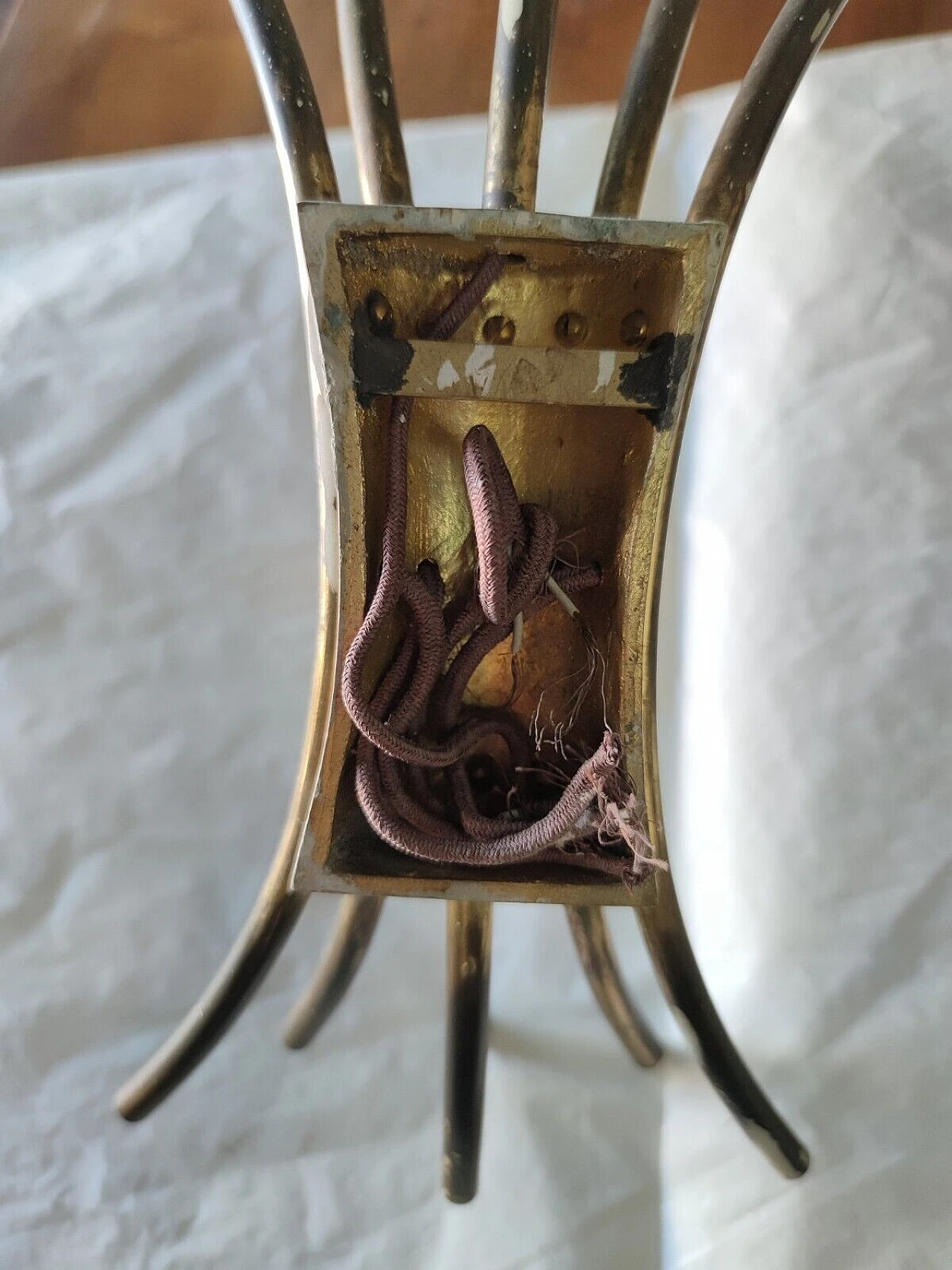 Applique a sei luci in ottone e vetro di Stilnovo, anni '50 8