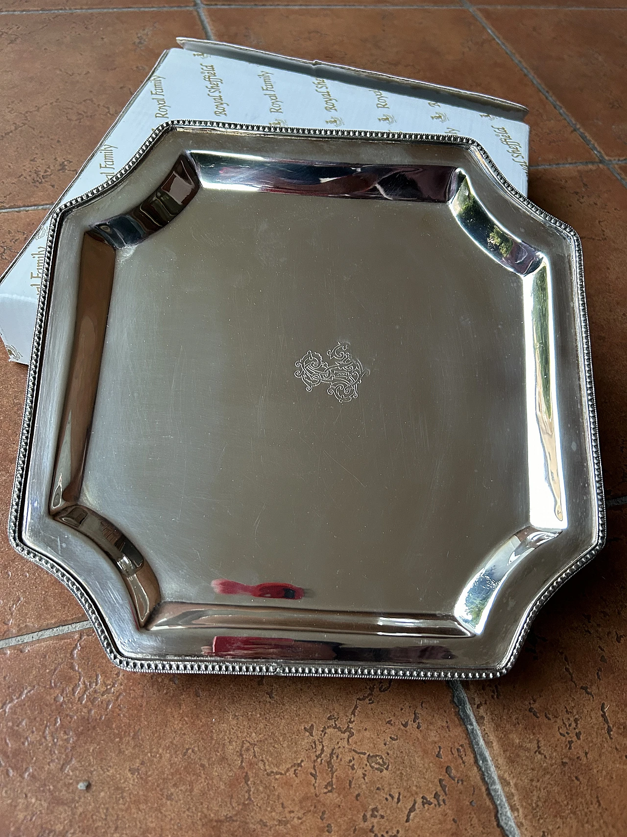Sheffield silver square tray, 1980s 3