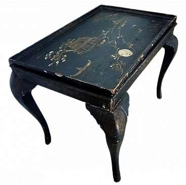 Chinese coffee table with stucco relief decorations, 18th century