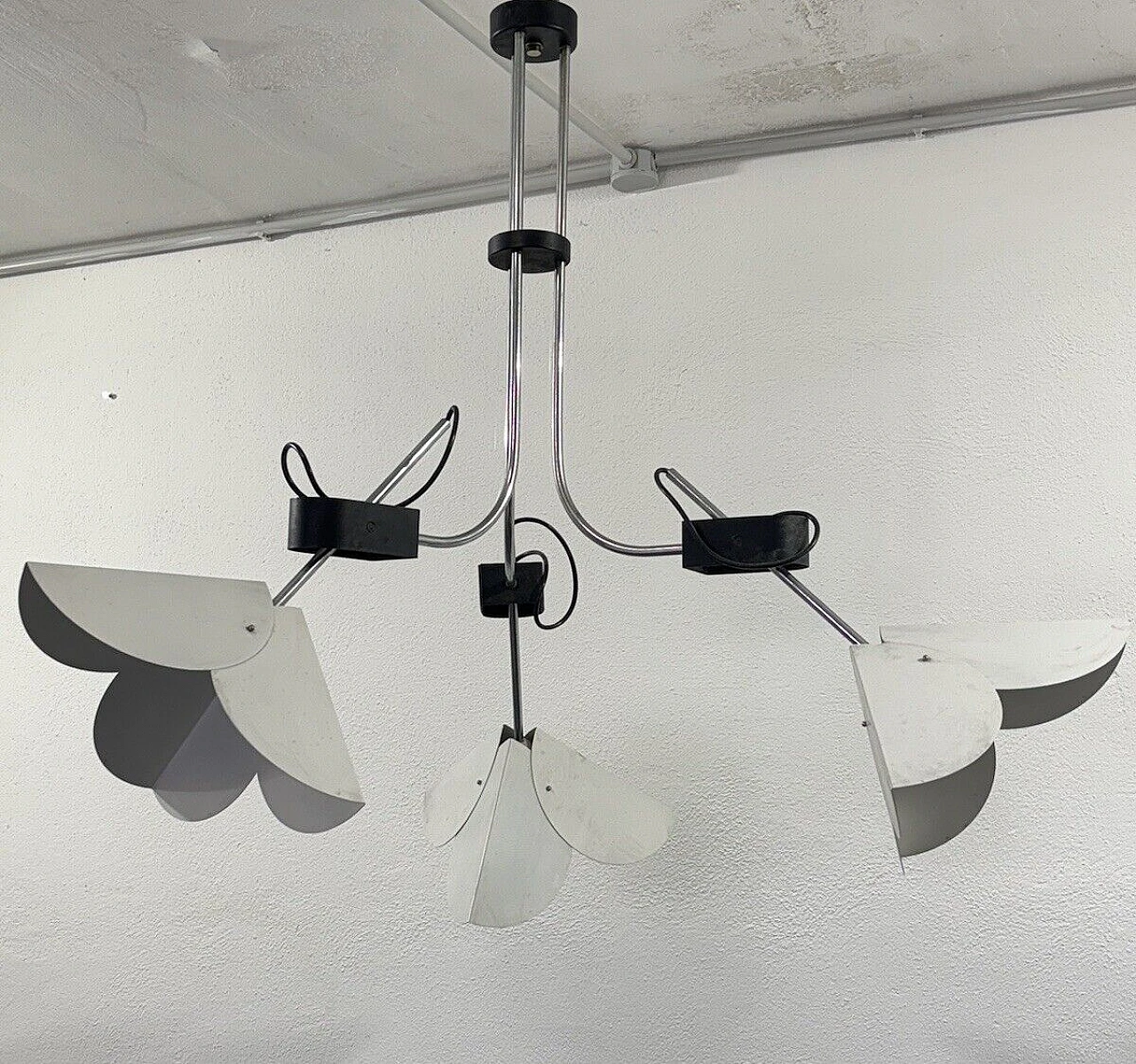 Steel and enameled metal chandelier by Joe Colombo for Stilnovo 1