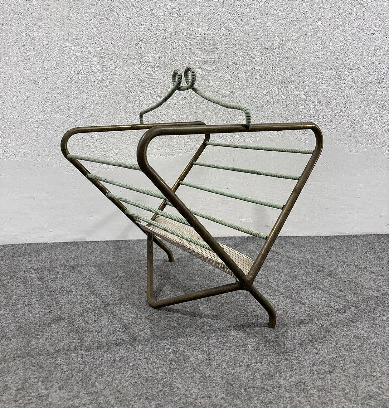 Metal and plastic magazine rack by Mathieu Matégot, 1950s 1