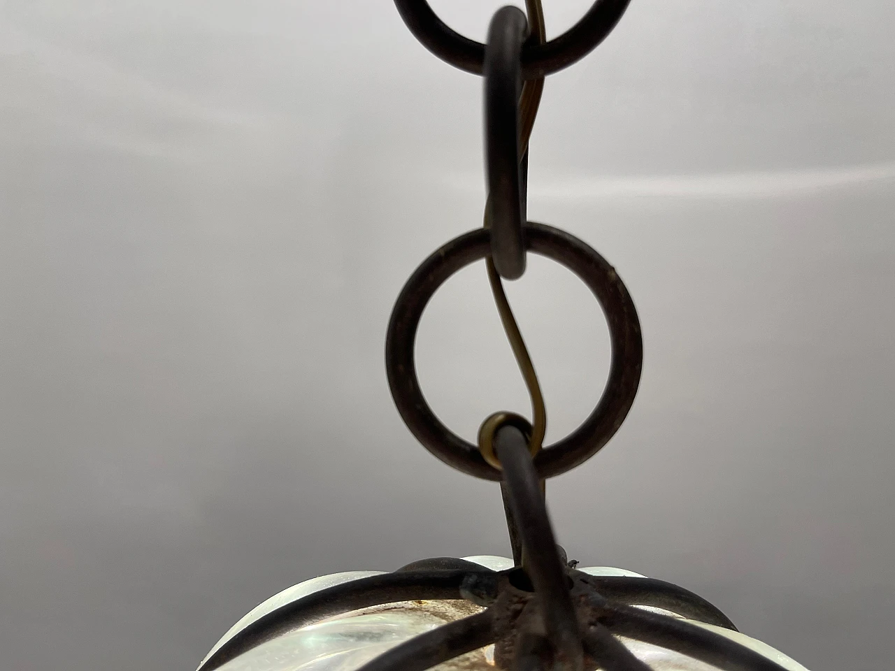 Lampada da soffitto in ferro battuto e vetro di Murano, anni '50 9