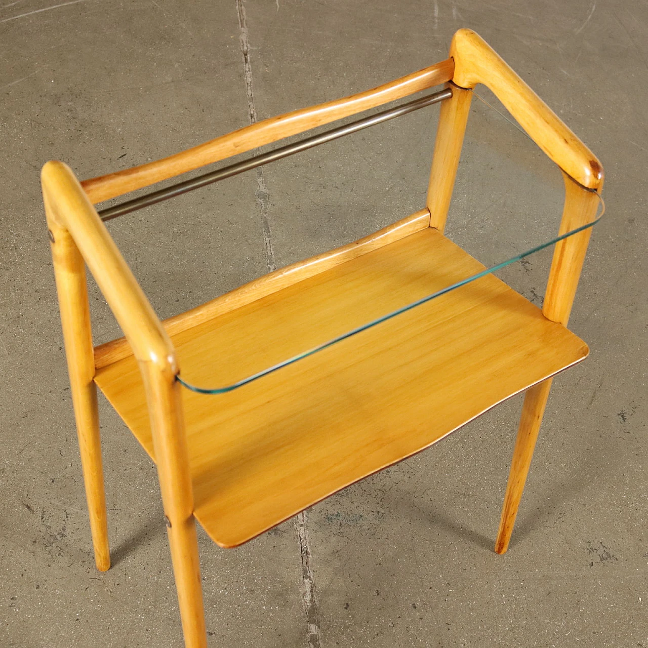 Beech and glass étagère, 1950s 3