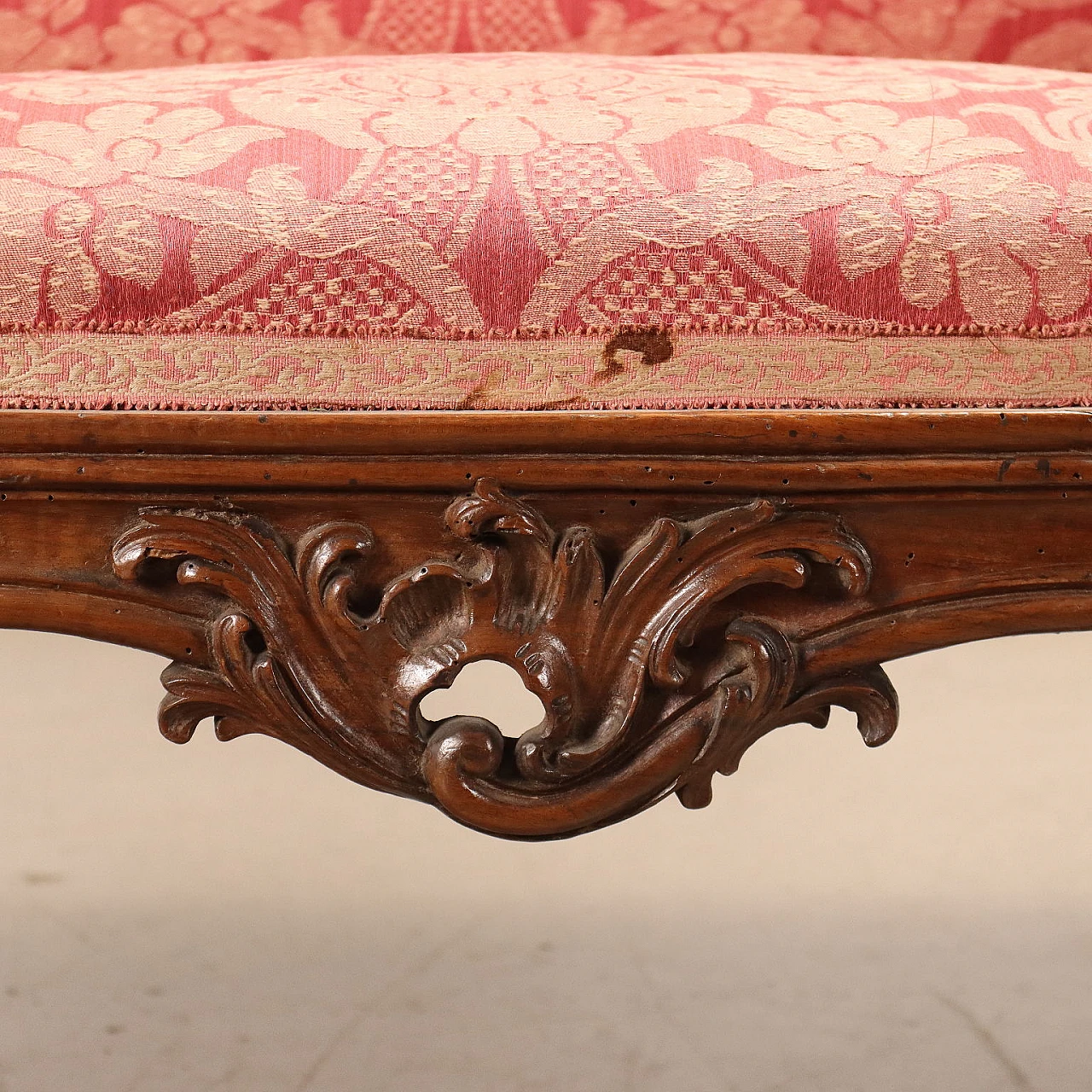 Divano Barocchetto lombardo in noce, metà '700 6