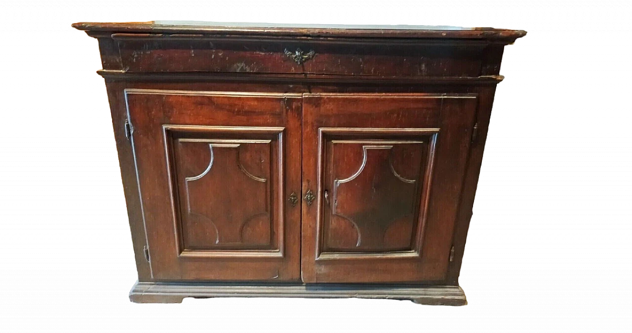 Credenza emiliano-romagnola in massello di noce, '600 10