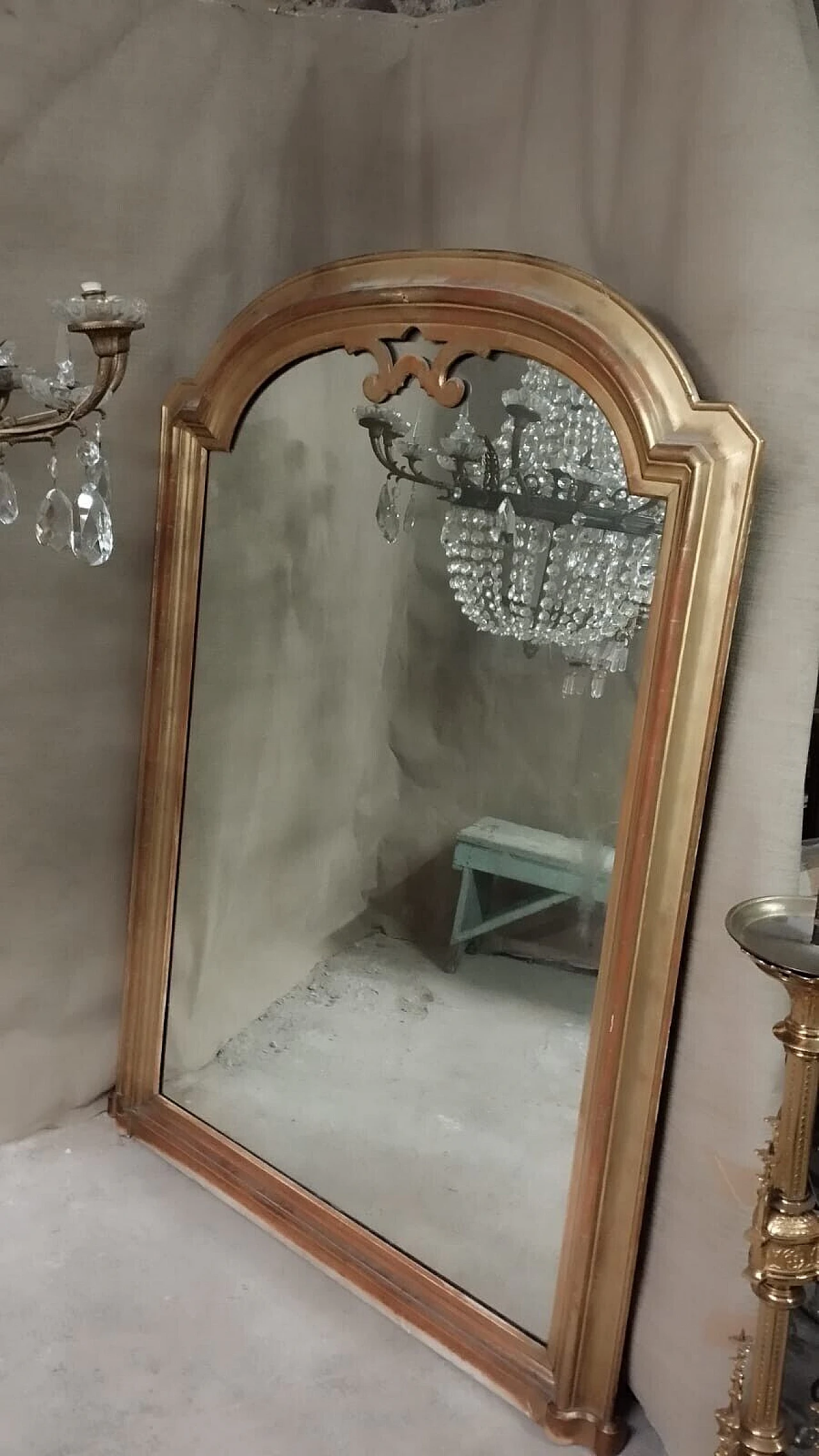 Specchio in legno e pastiglia dorati, metà '800 11