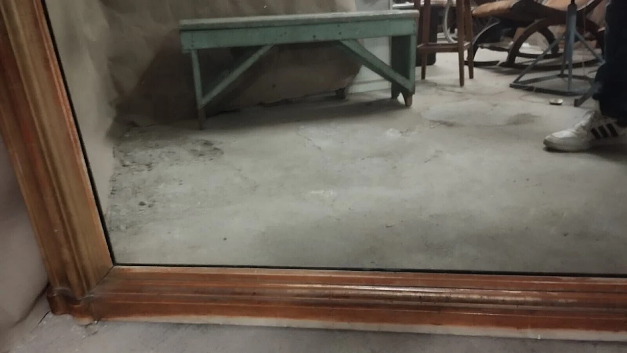 Specchio in legno e pastiglia dorati, metà '800 12