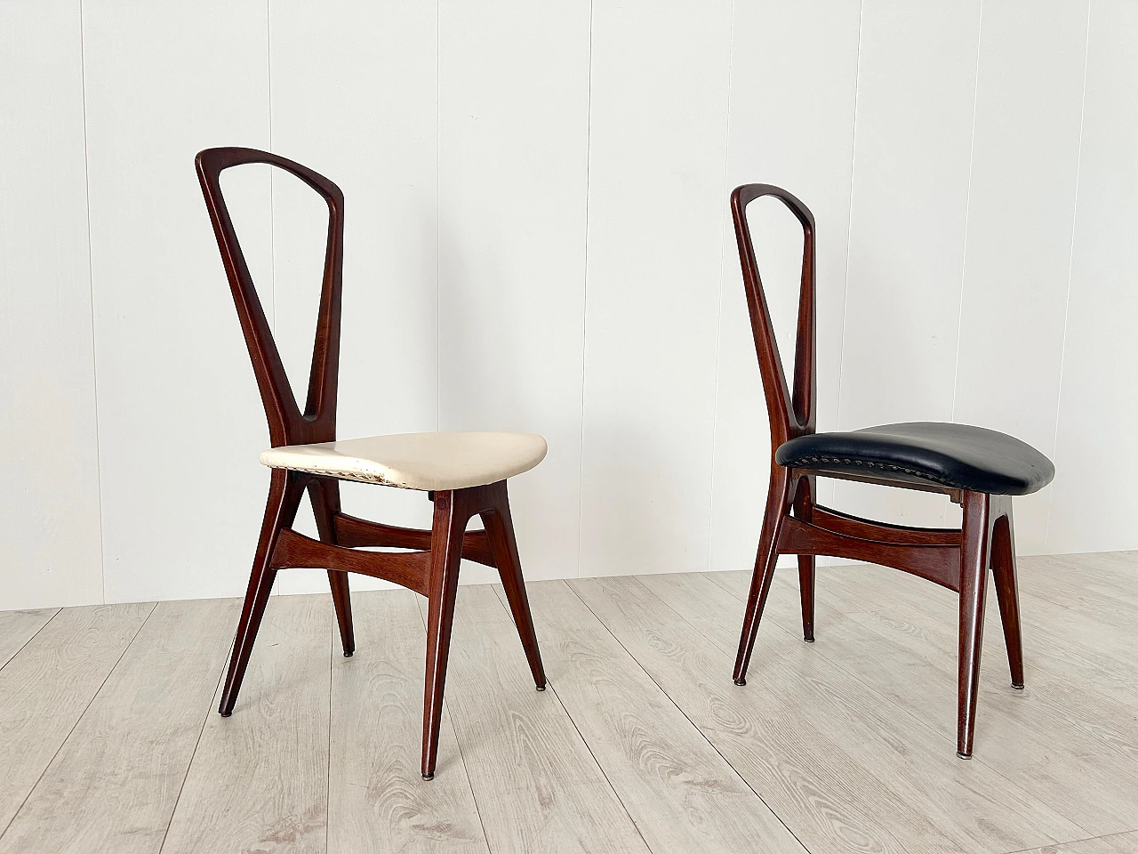 Pair of wooden chairs by Gianni Vigorelli, 1950s 8