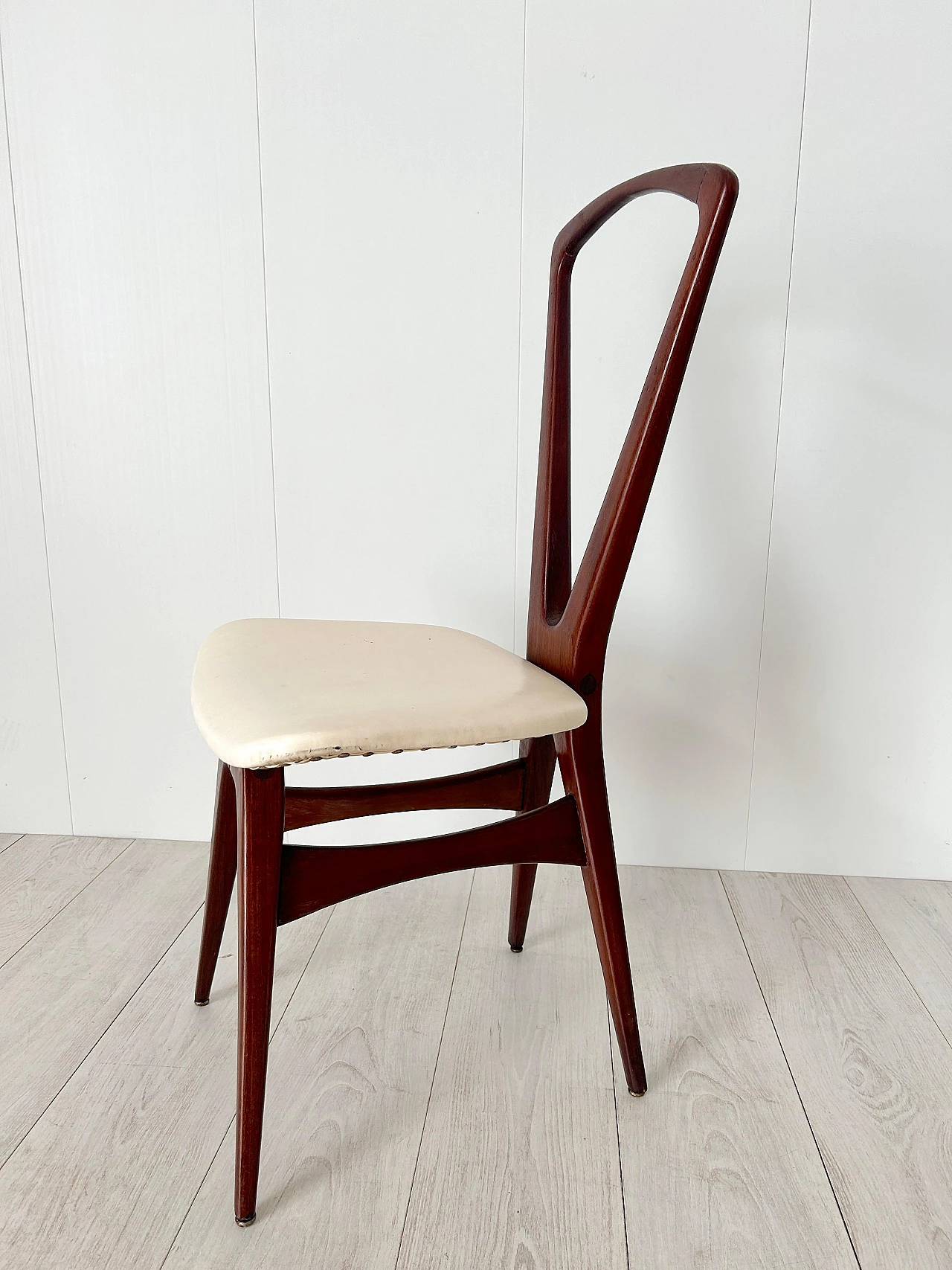 Pair of wooden chairs by Gianni Vigorelli, 1950s 13