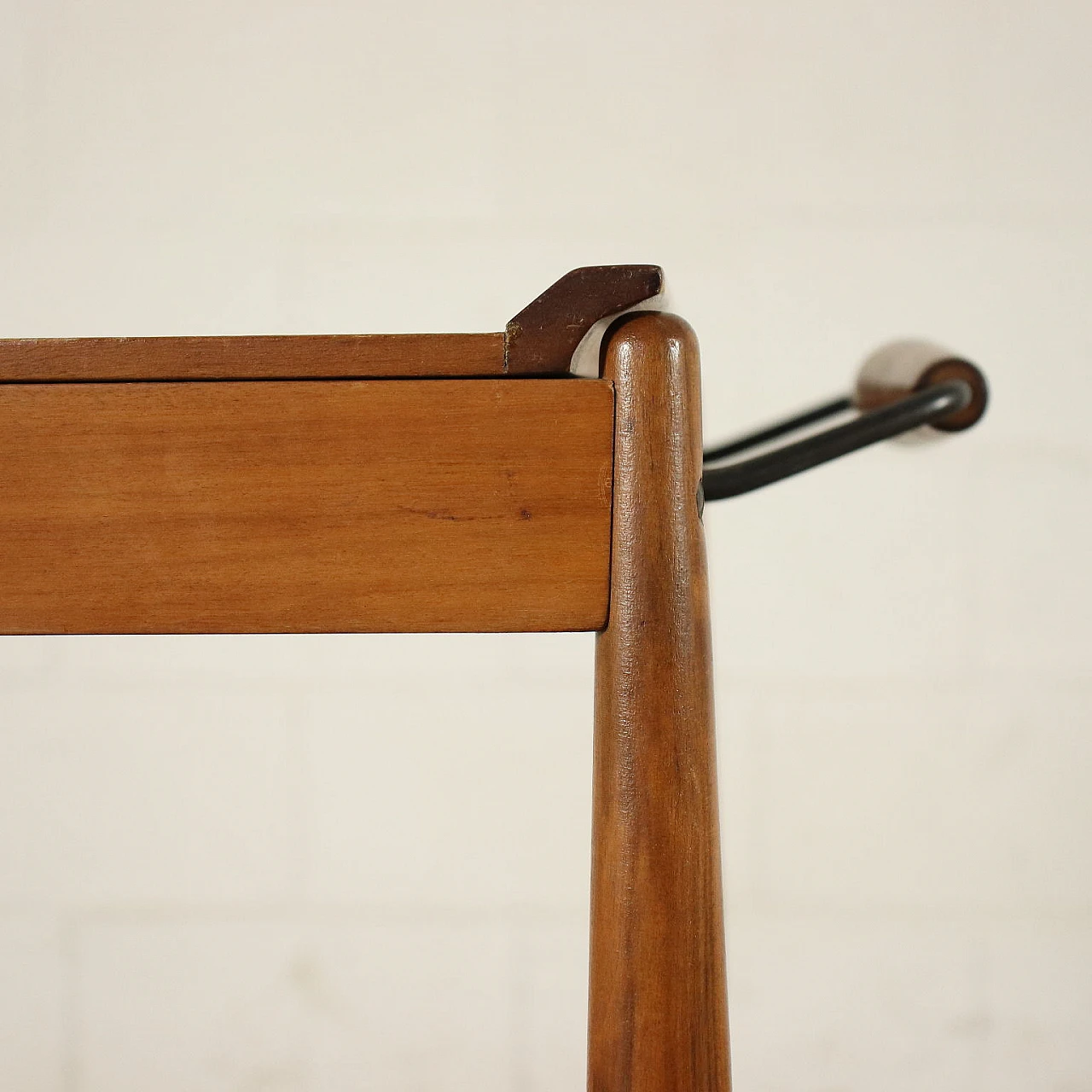 Carrello in legno a doppio ripiano con vassoio asportabile per Reguitti, anni '60 8