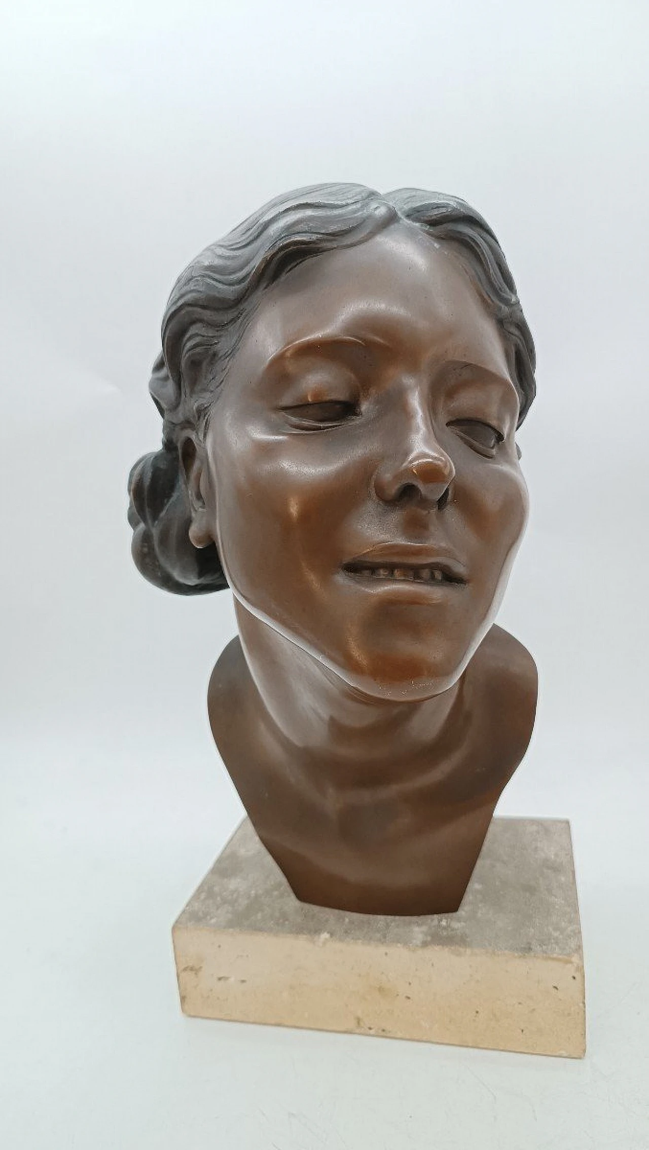 Attilio Torresini, busto femminile, scultura in bronzo, anni '20 3