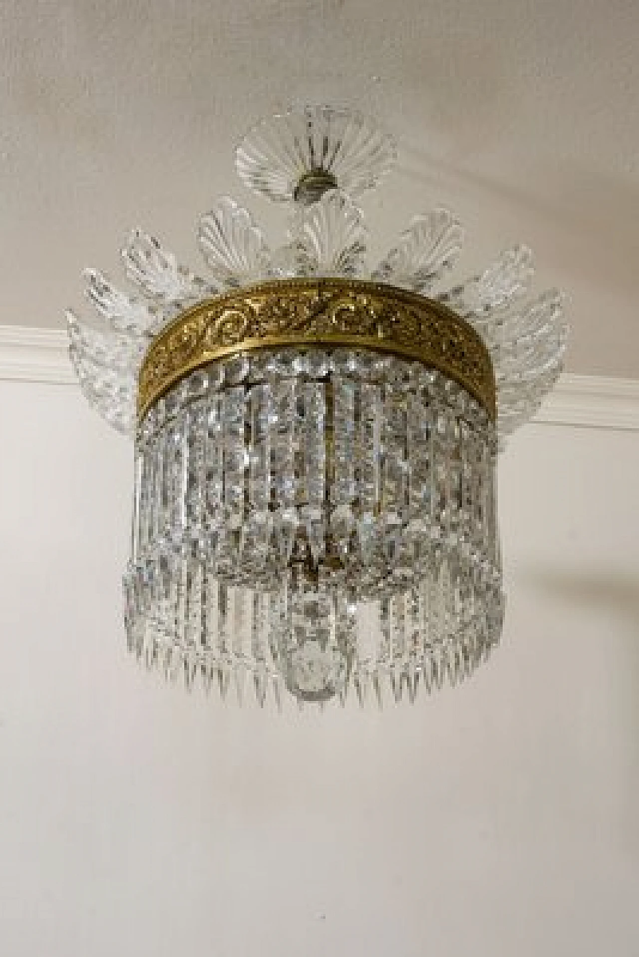 Crystal and chiselled bronze oval chandelier, 1930s 4