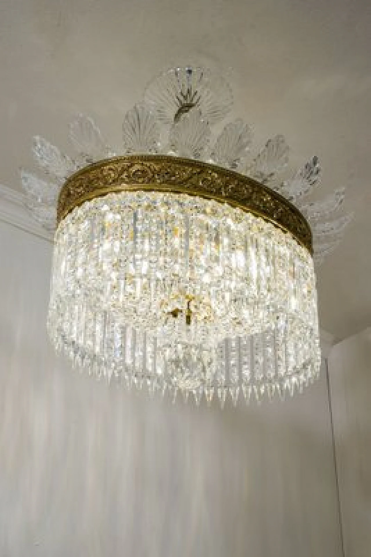 Crystal and chiselled bronze oval chandelier, 1930s 5