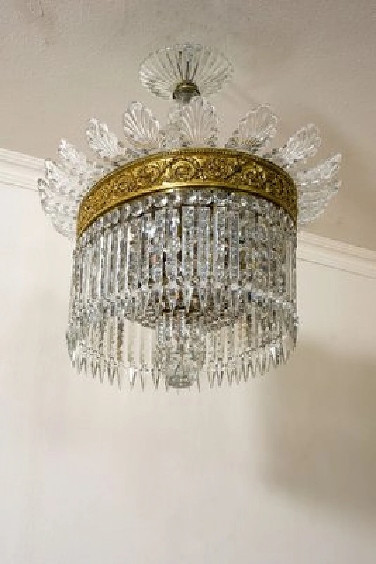 Crystal and chiselled bronze oval chandelier, 1930s 6