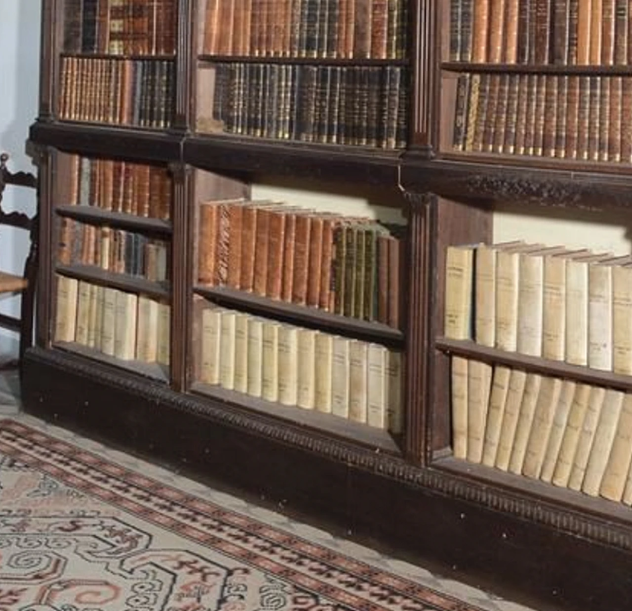 Libreria a giorno in legno massello, fine '800 2