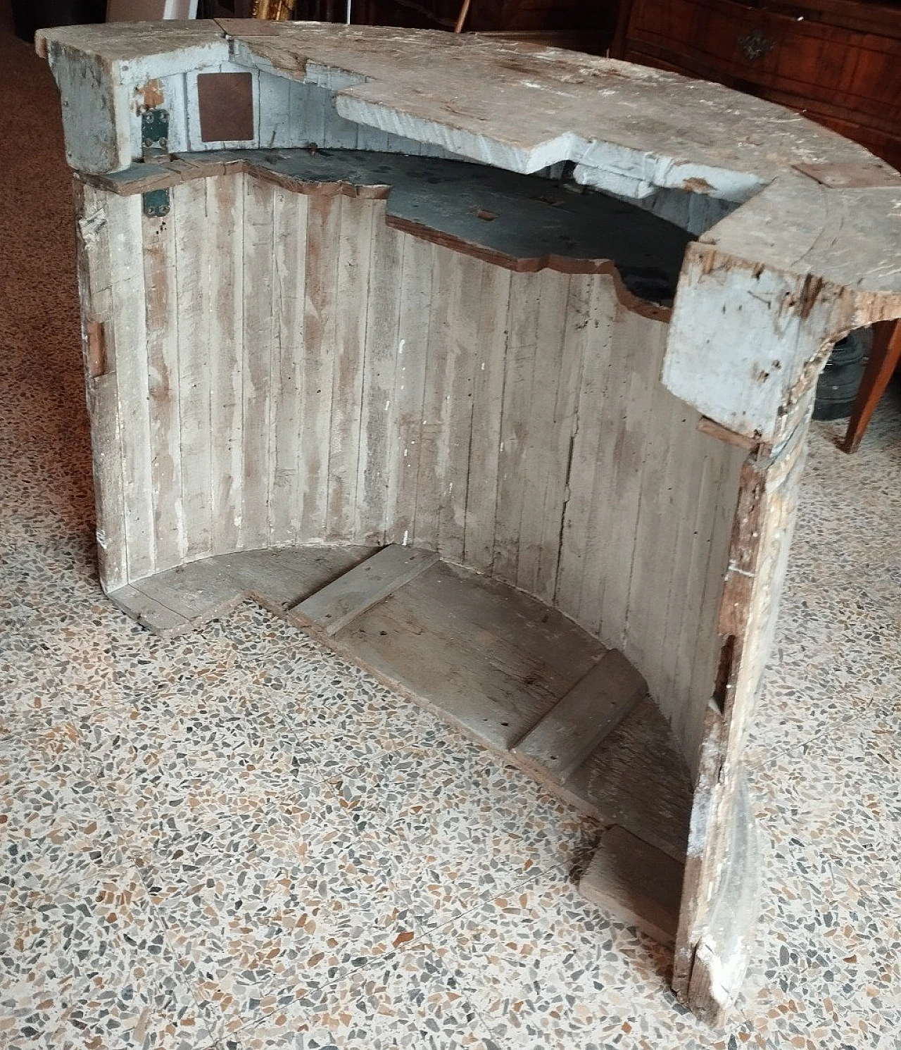 Frammento d'arredo in legno laccato e dorato, '700 10