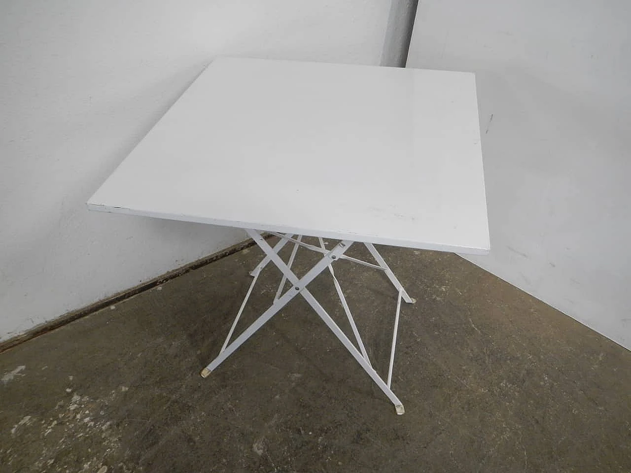 Foldable garden table in white metal, 1960s 1