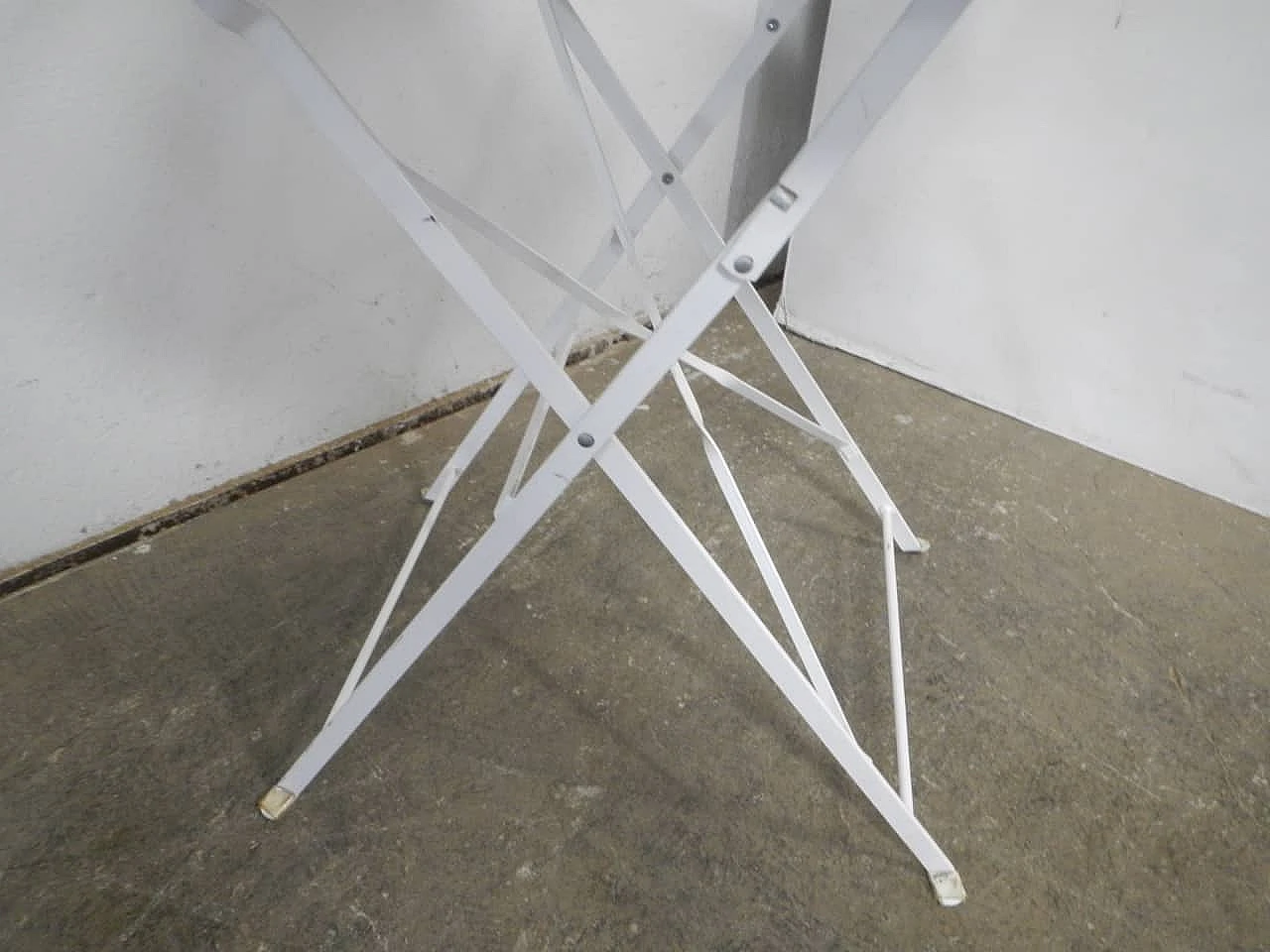 Foldable garden table in white metal, 1960s 6