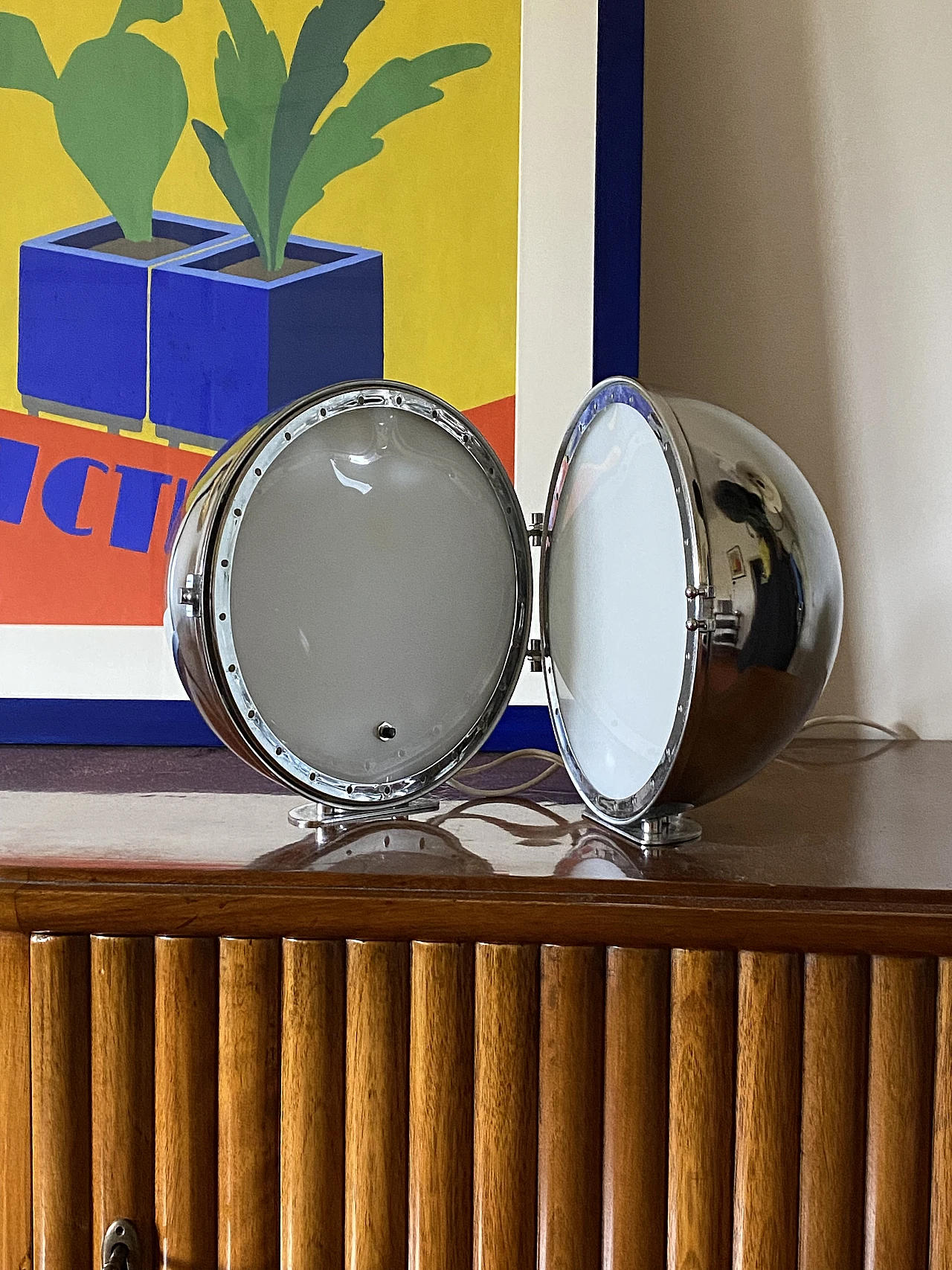 Chromed metal & glass spherical table lamp, 1970s 5