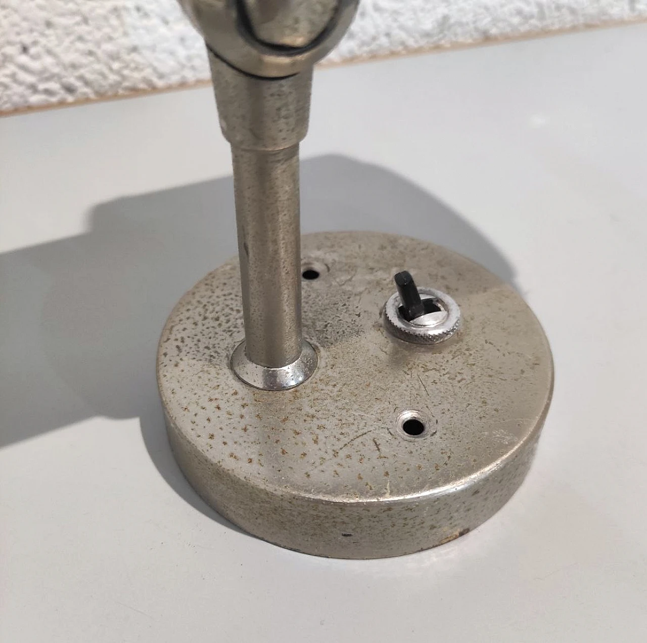 Coppia di applique orientabili in metallo di Stilnovo, anni '50 8