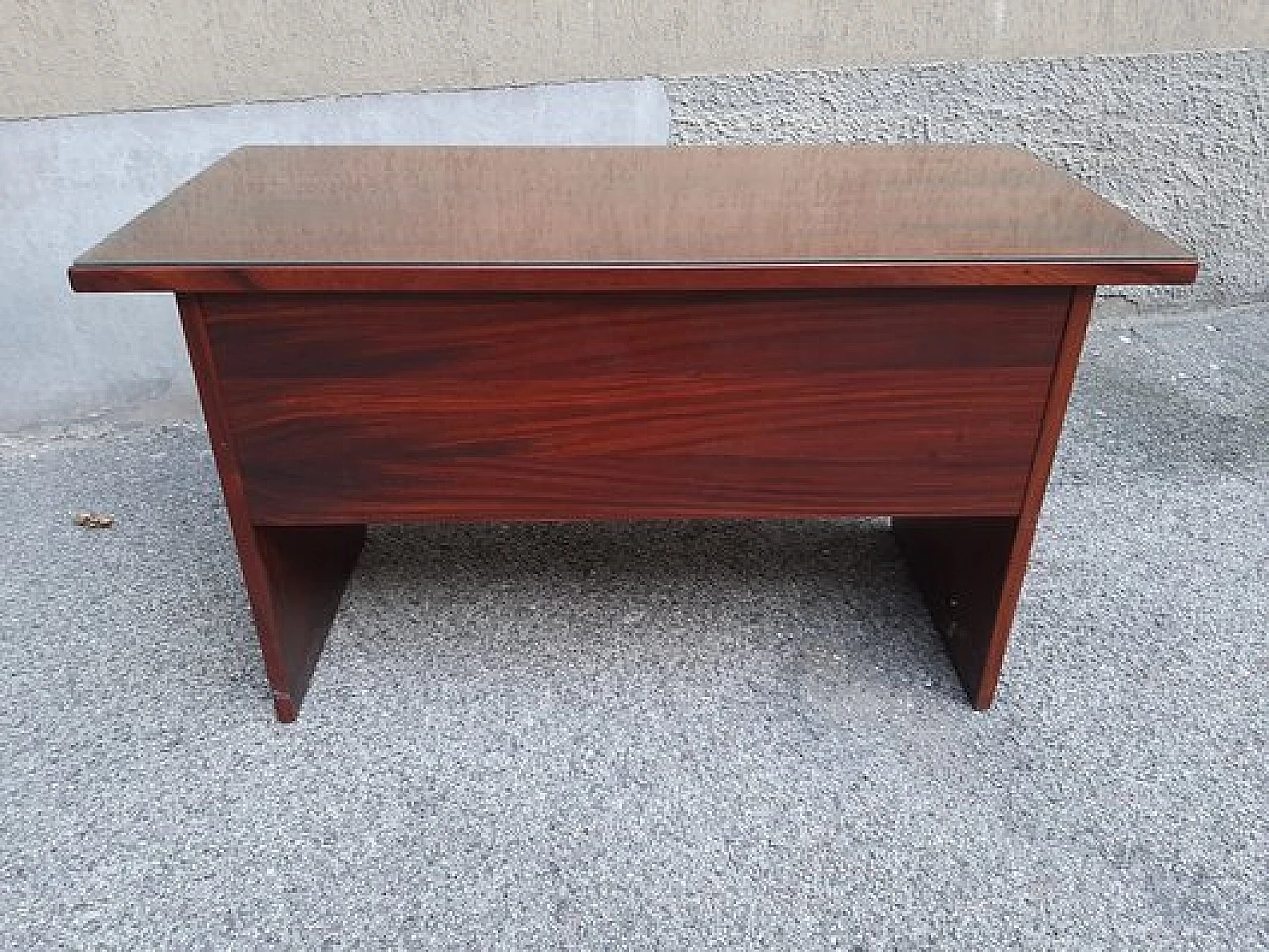 Scrivania in legno e vetro, anni '60 2