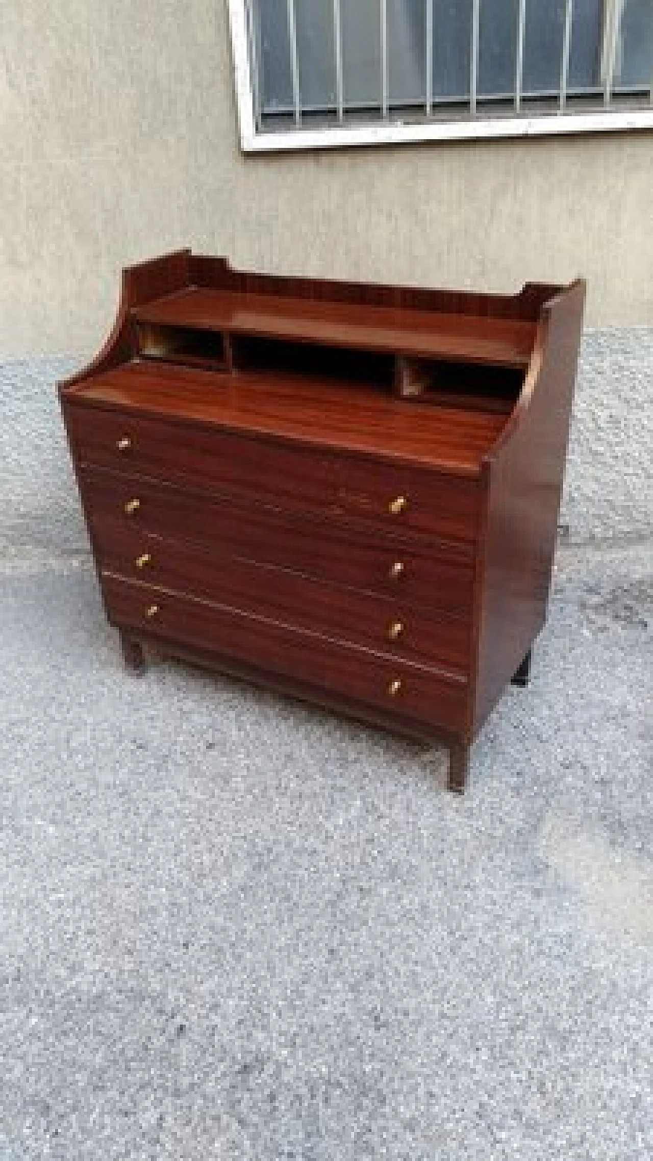 Cassettiera in legno scuro e ottone, anni '50 4