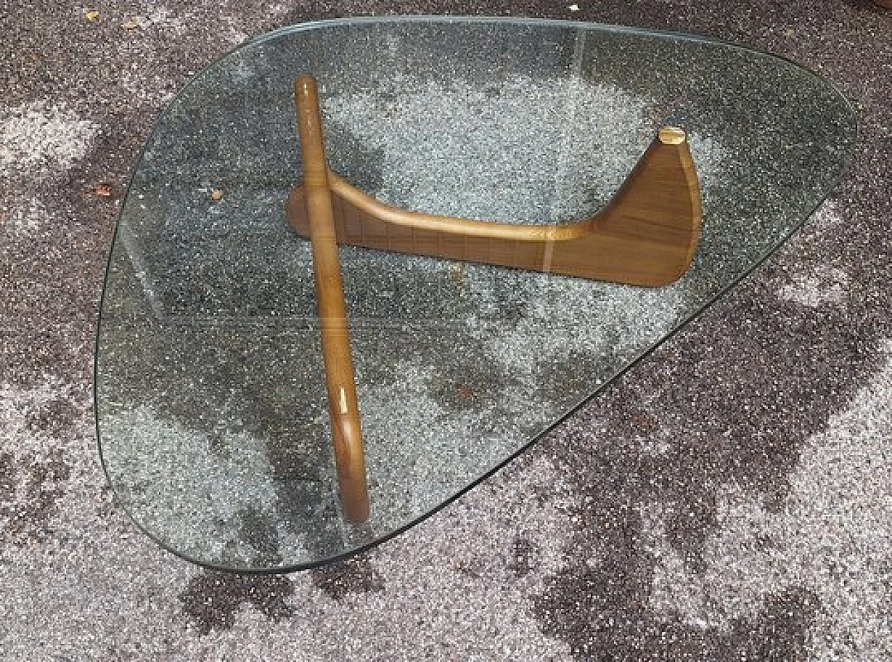IN50 light wood coffee table by Isamu Noguchi for Cassina, 1990s 2