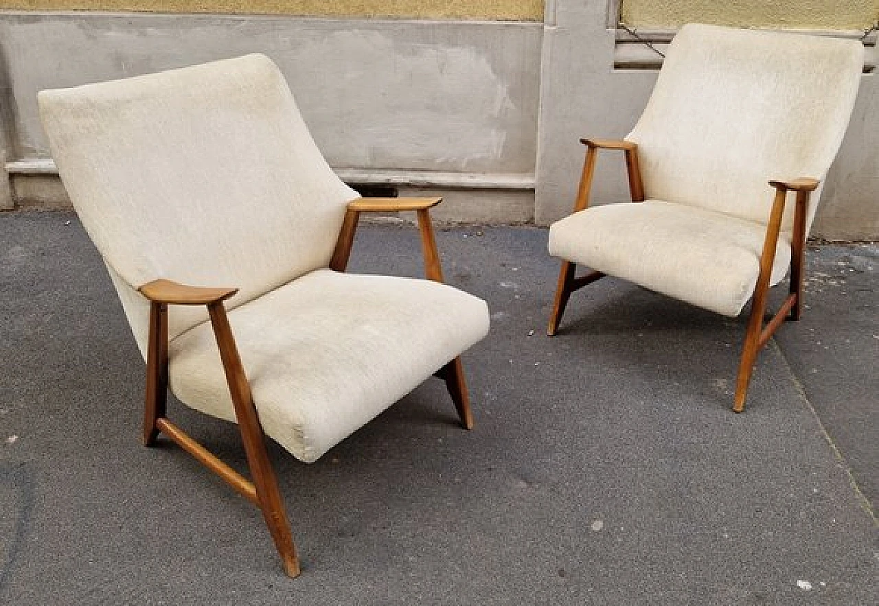 Coppia di Poltrone svedesi in tessuto beige e legno, anni '50 2