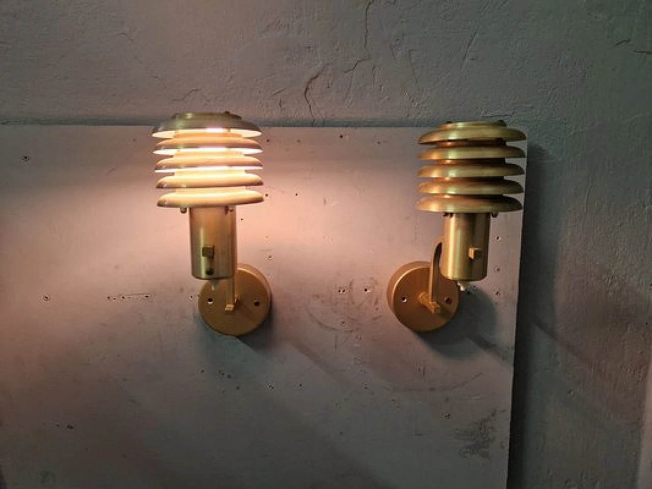 Pair of swedish wall lights in gilded brass, 1970s 4