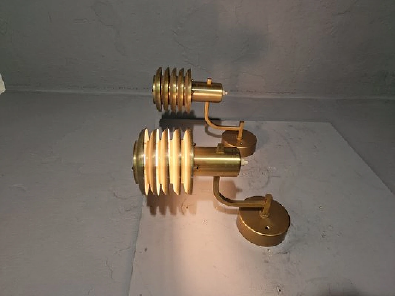 Pair of swedish wall lights in gilded brass, 1970s 6
