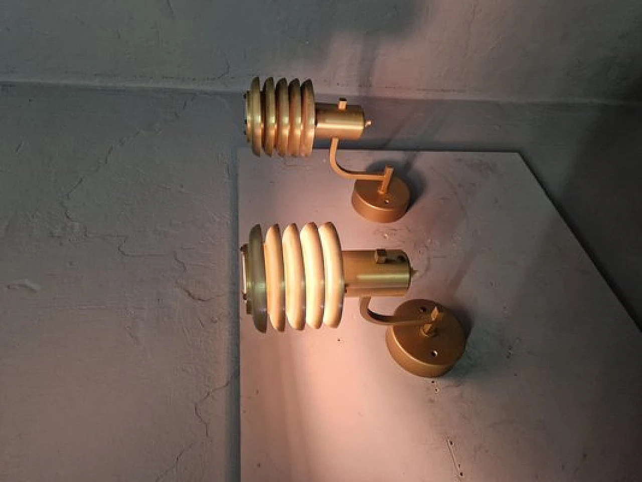 Pair of swedish wall lights in gilded brass, 1970s 8