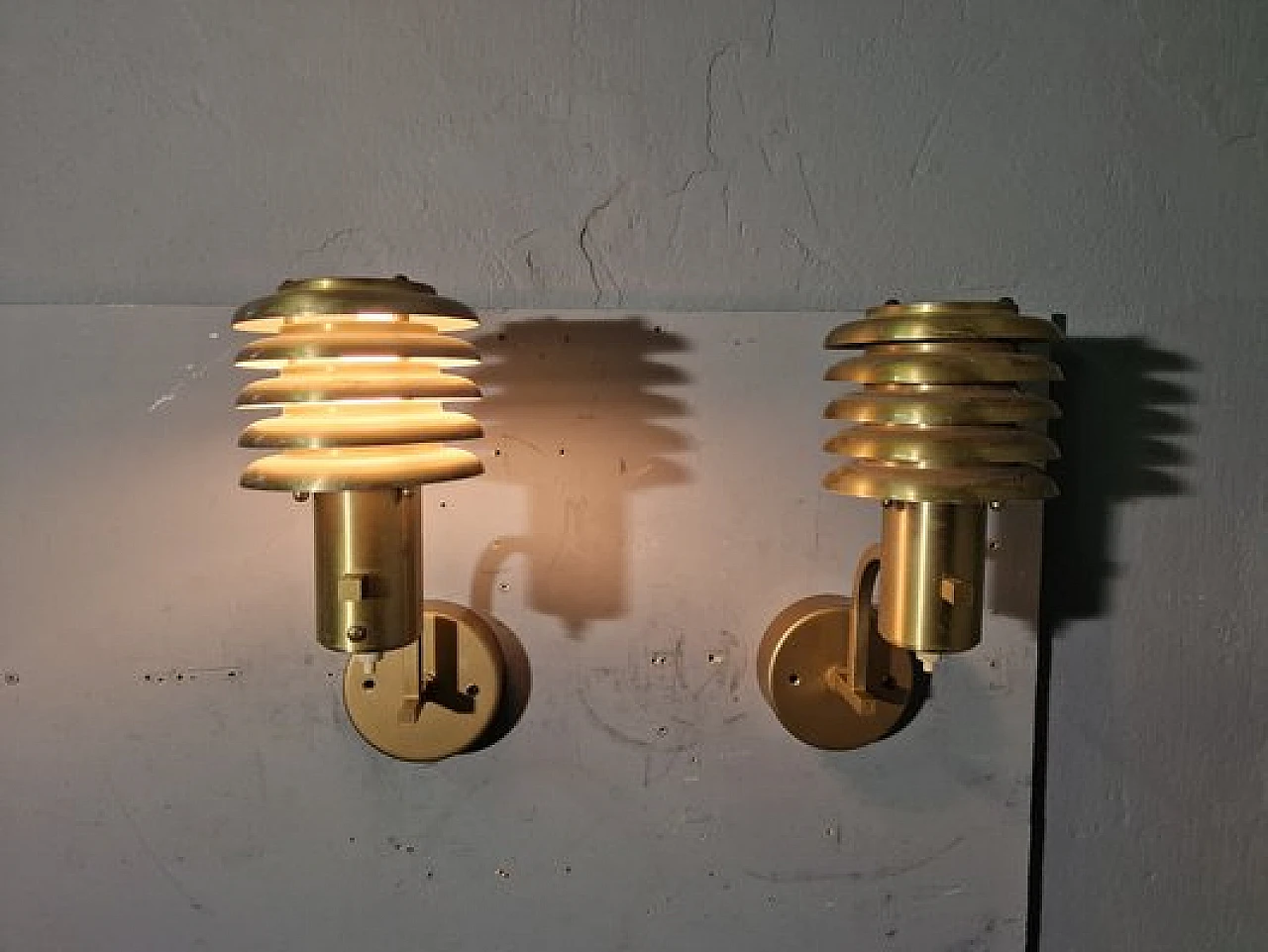 Pair of swedish wall lights in gilded brass, 1970s 17