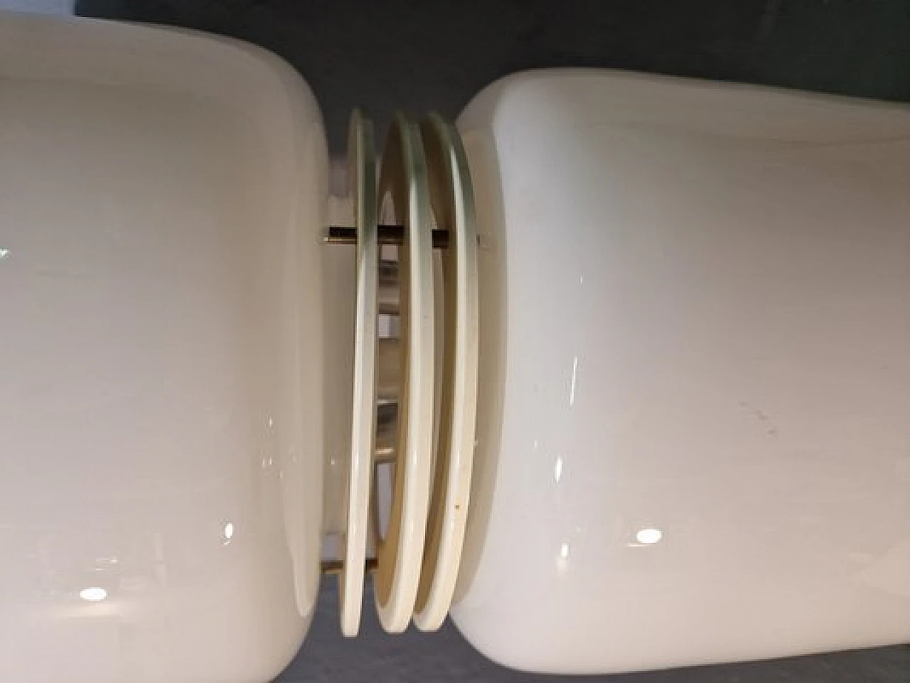 Floor lamp in white glass by Enrico Tronconi for Tronconi, 1960s 7