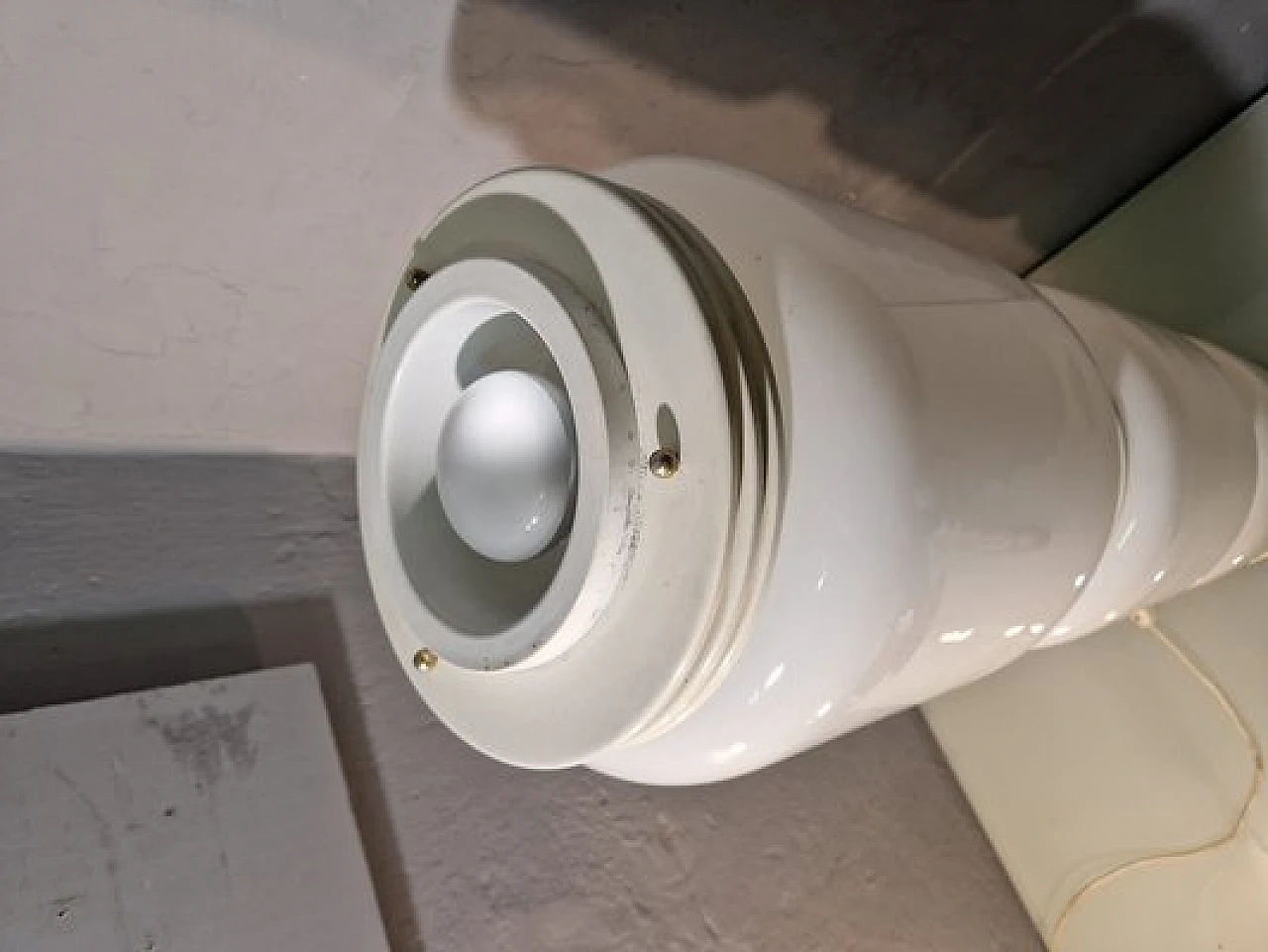 Floor lamp in white glass by Enrico Tronconi for Tronconi, 1960s 8