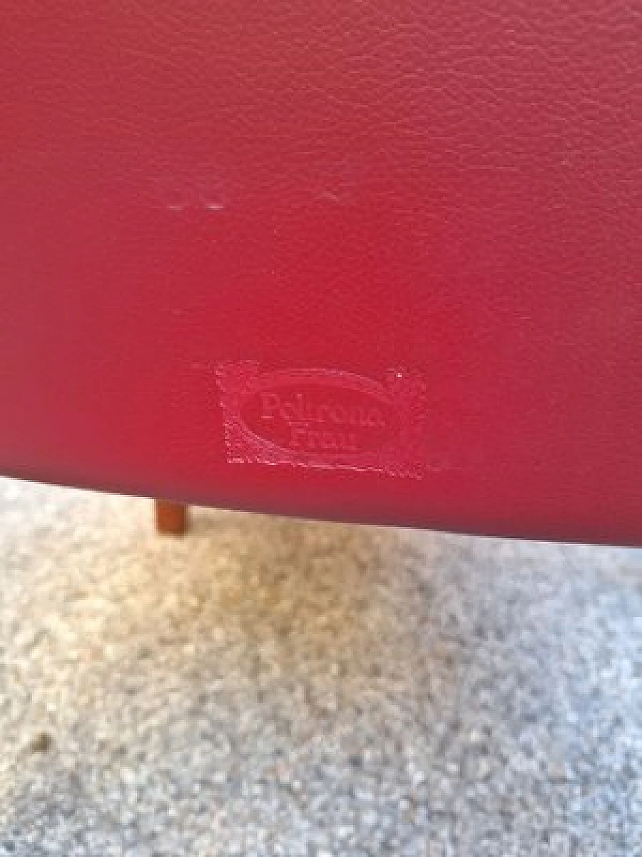 Poltrona Oxford Visitor in pelle bordeaux di Poltrona Frau, anni '80 4