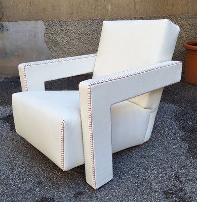 Poltrona Utrecht di Gerrit Rietveld per Cassina intOndo