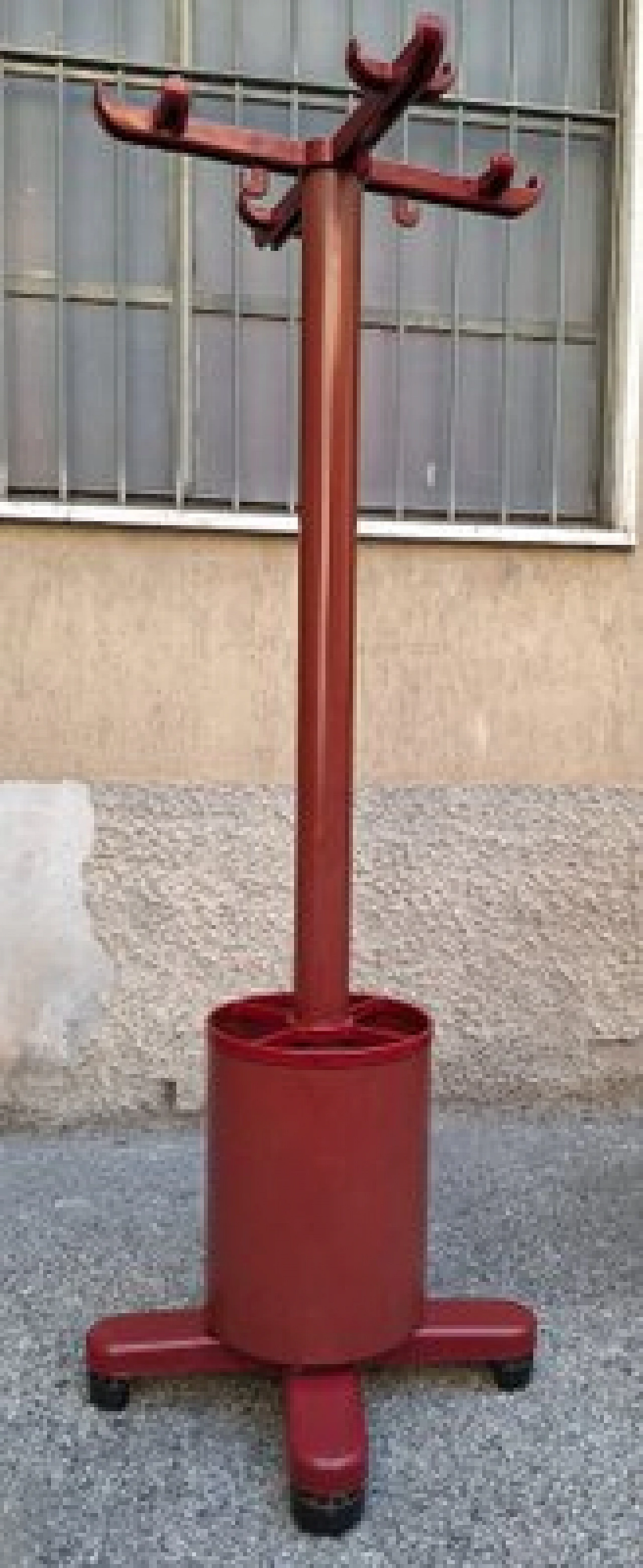 Appendiabiti di Ettore Sottsass per Olivetti Synthesis, anni '60 1