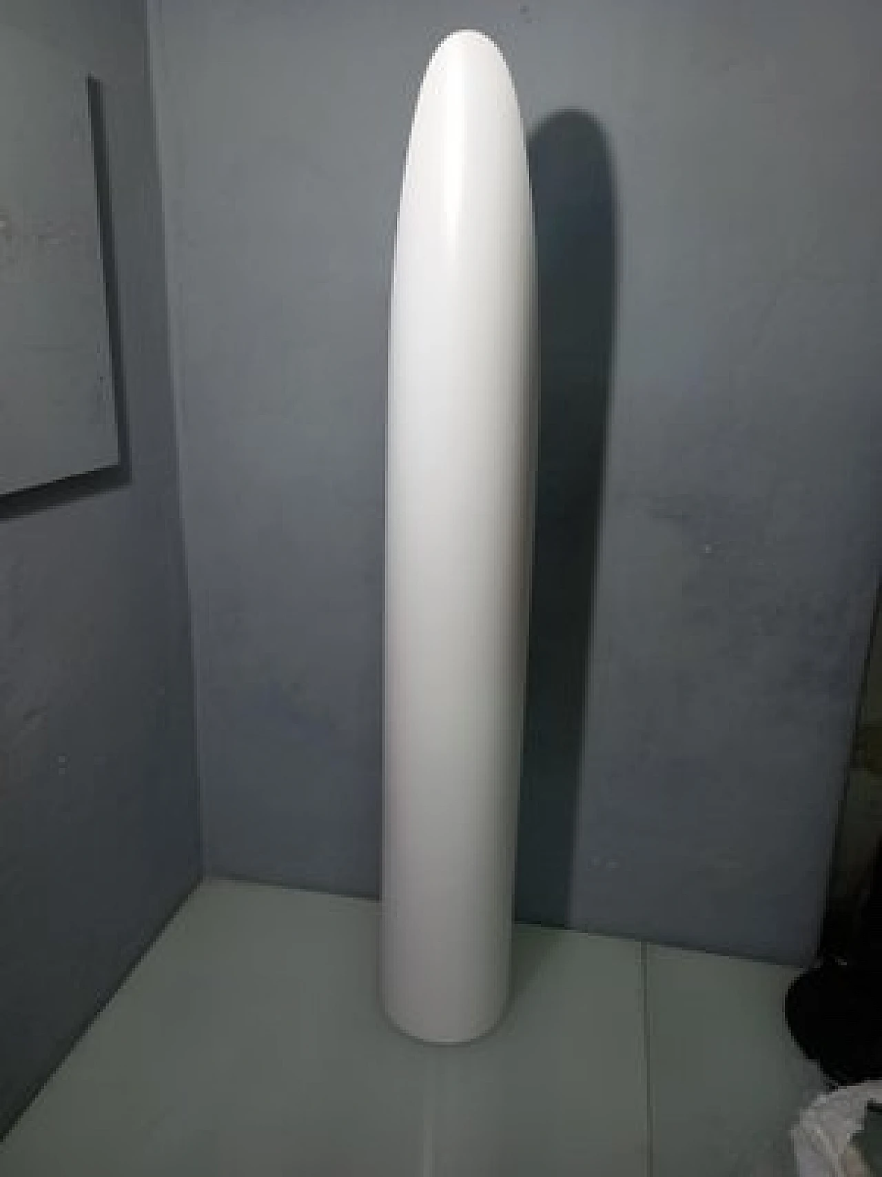 Specchio da terra Unghia in legno e pvc bianco, anni 2000 3