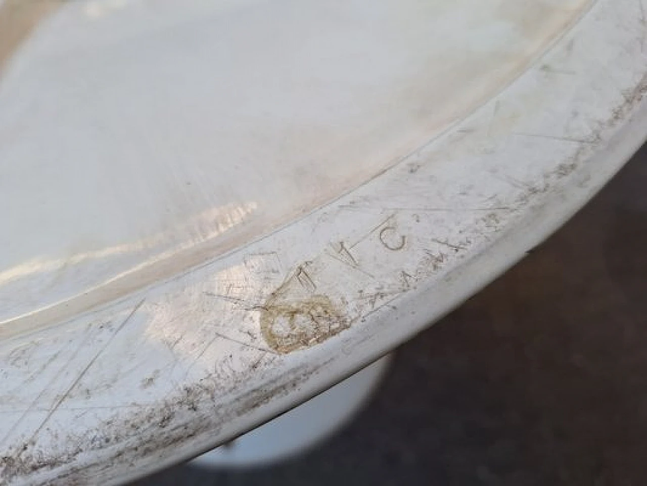 Tavolo Tulip in laminato bianco di Eero Saarinen per Knoll, anni '60 4