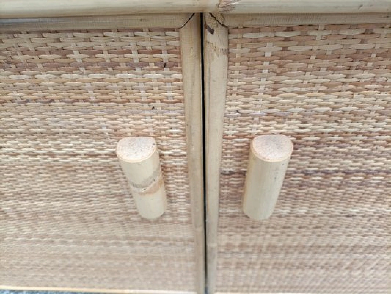 Credenza con tre ante in bambù e vimini di Dal Vera, anni '60 5