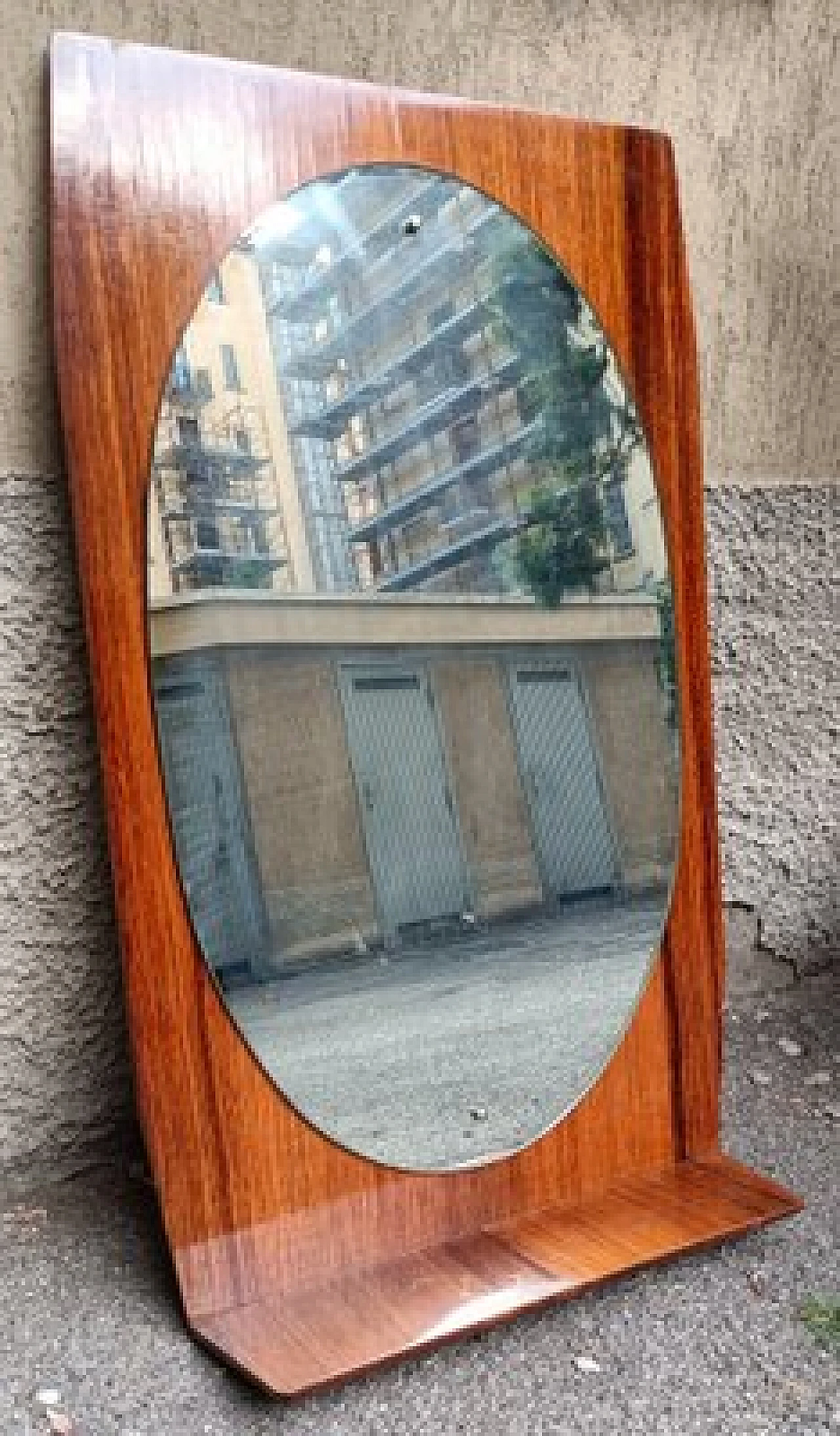 Specchio da parete in legno con mensola, anni '60 1