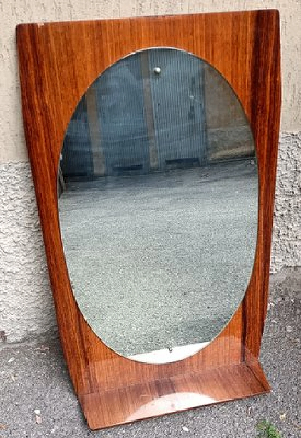 Specchio da parete in legno con mensola, anni '60 4