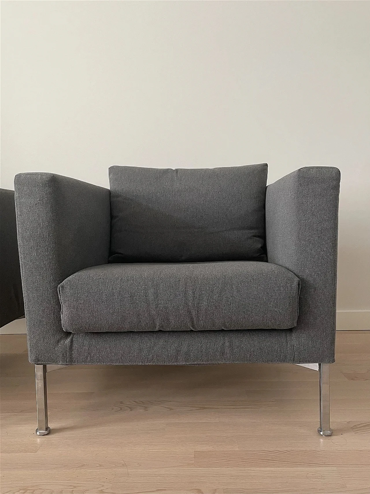 Pair of Box armchairs by Piero Lissoni for Living Divani 3