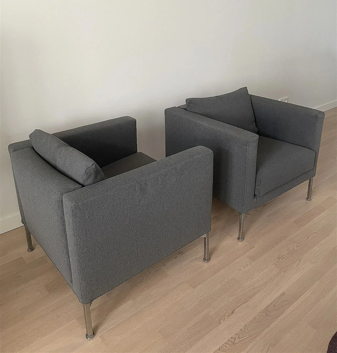 Pair of Box armchairs by Piero Lissoni for Living Divani 7