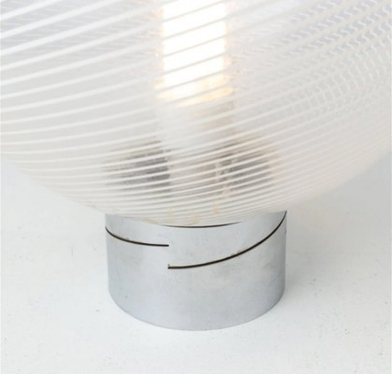 Lampada da tavolo in vetro di Murano retinato di G. Capriolo, anni '60 2
