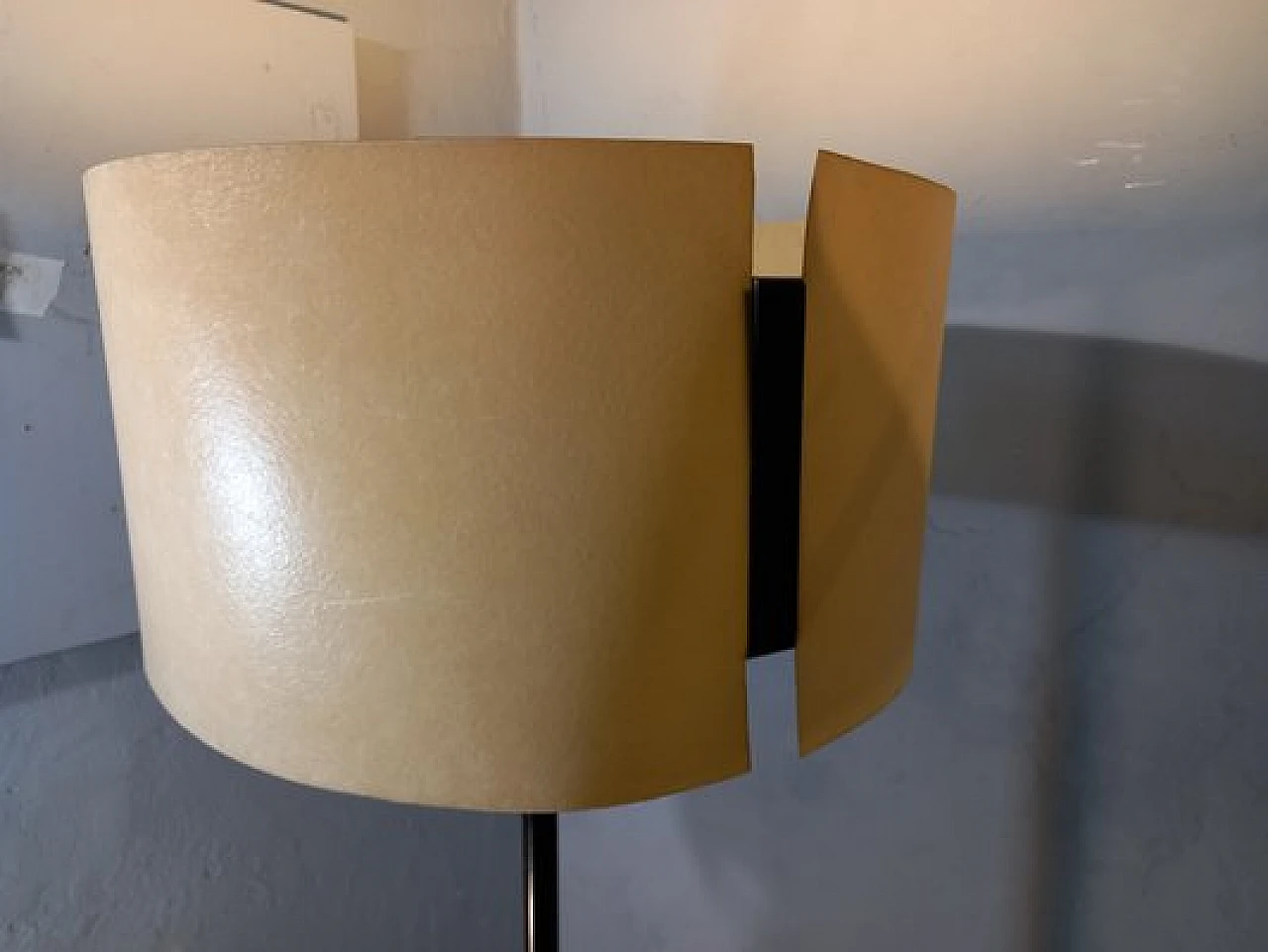 397 Floor lamp in fiberglass by Angelo Ostuni for Oluce, 1960s 7